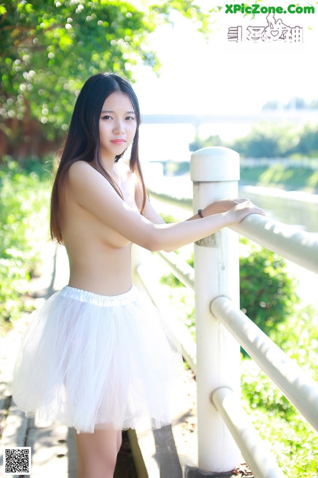 TouTiao 2016-08-03: Model Xiao Yu (小雨) (38 photos) No.9657bf