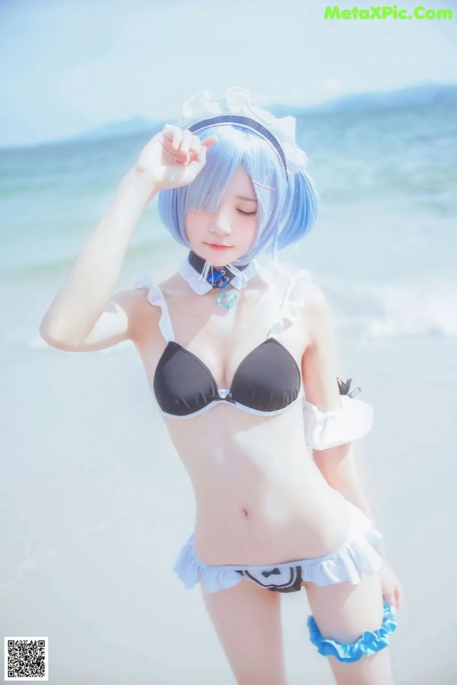 Coser @ 桜 桃 喵 Vol.036: 蕾姆 水 着 (48 photos) No.17ace3