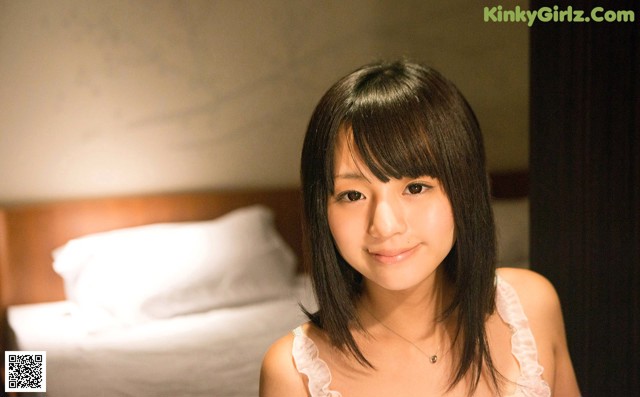 Scute Hitomi - Hair Foto Model No.7886d1